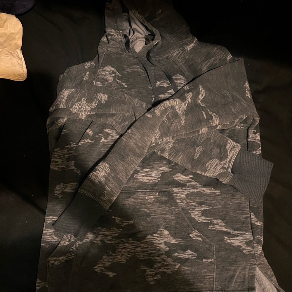 Camp hooded sweater